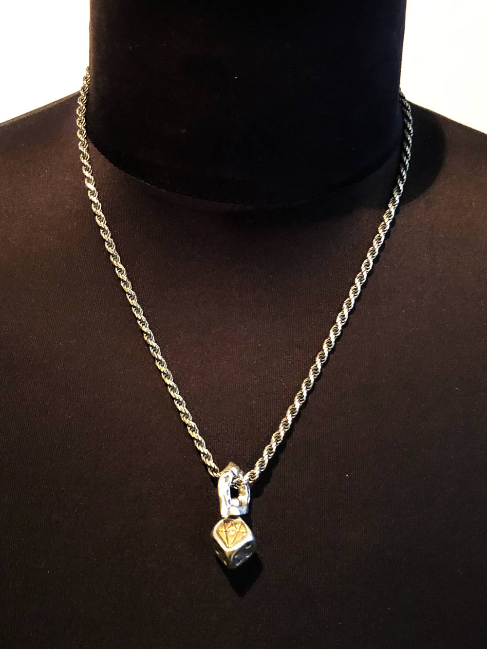 【R.YOU 様購入品】GANGSTERVILLE × GALCIA ダイス R.YOU 様購入品】GANGSTERVILLE × GALCIA ダイス - メルカリ